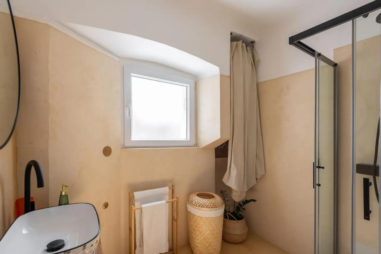 Pula City Apartment With Private Parking Free